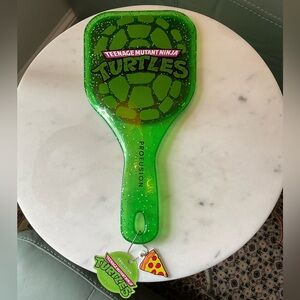 🐢Profusion x Teenage Mutant Ninja Turtles Hand Mirror